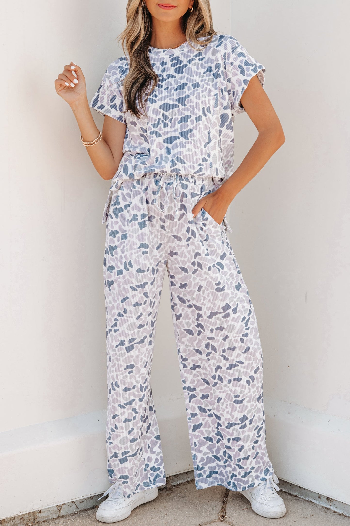 Beige Camouflage Print Twisted Rib Loose Tee Drawstring Pants Set
