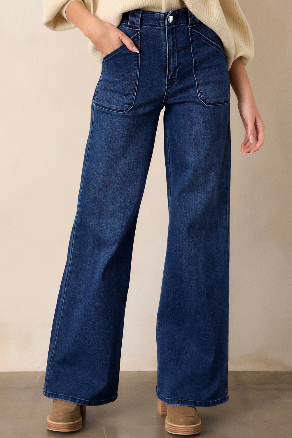 Straight Leg Mid-rise Shift Jeans