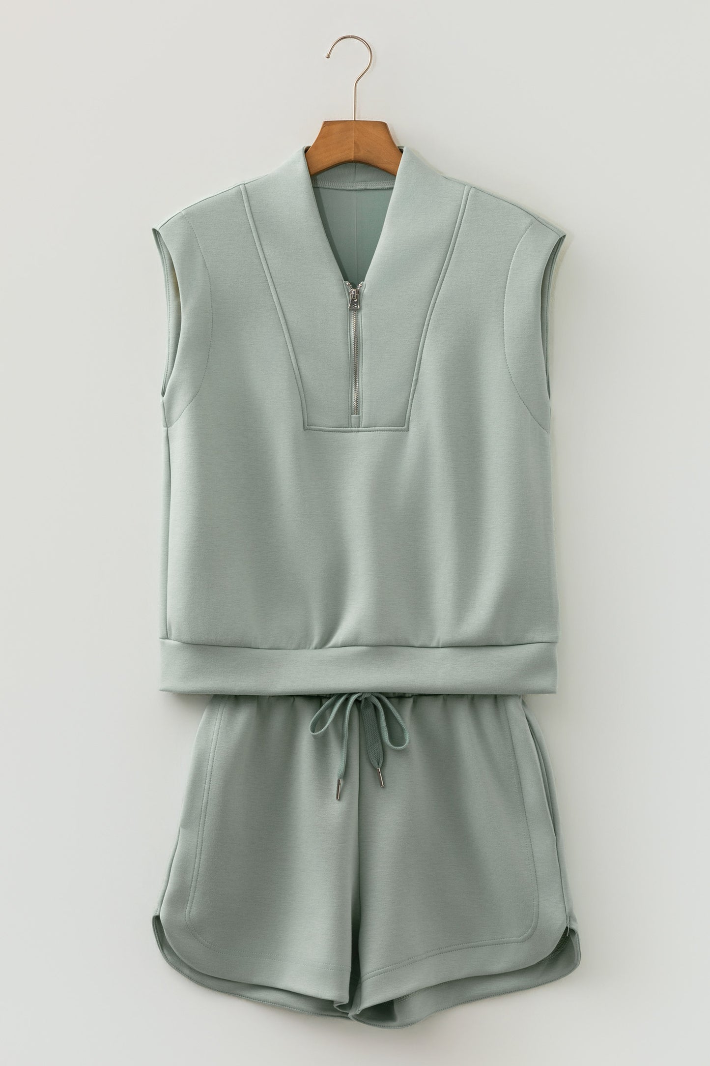 Quarter Zip Sleeveless Casual Outfit