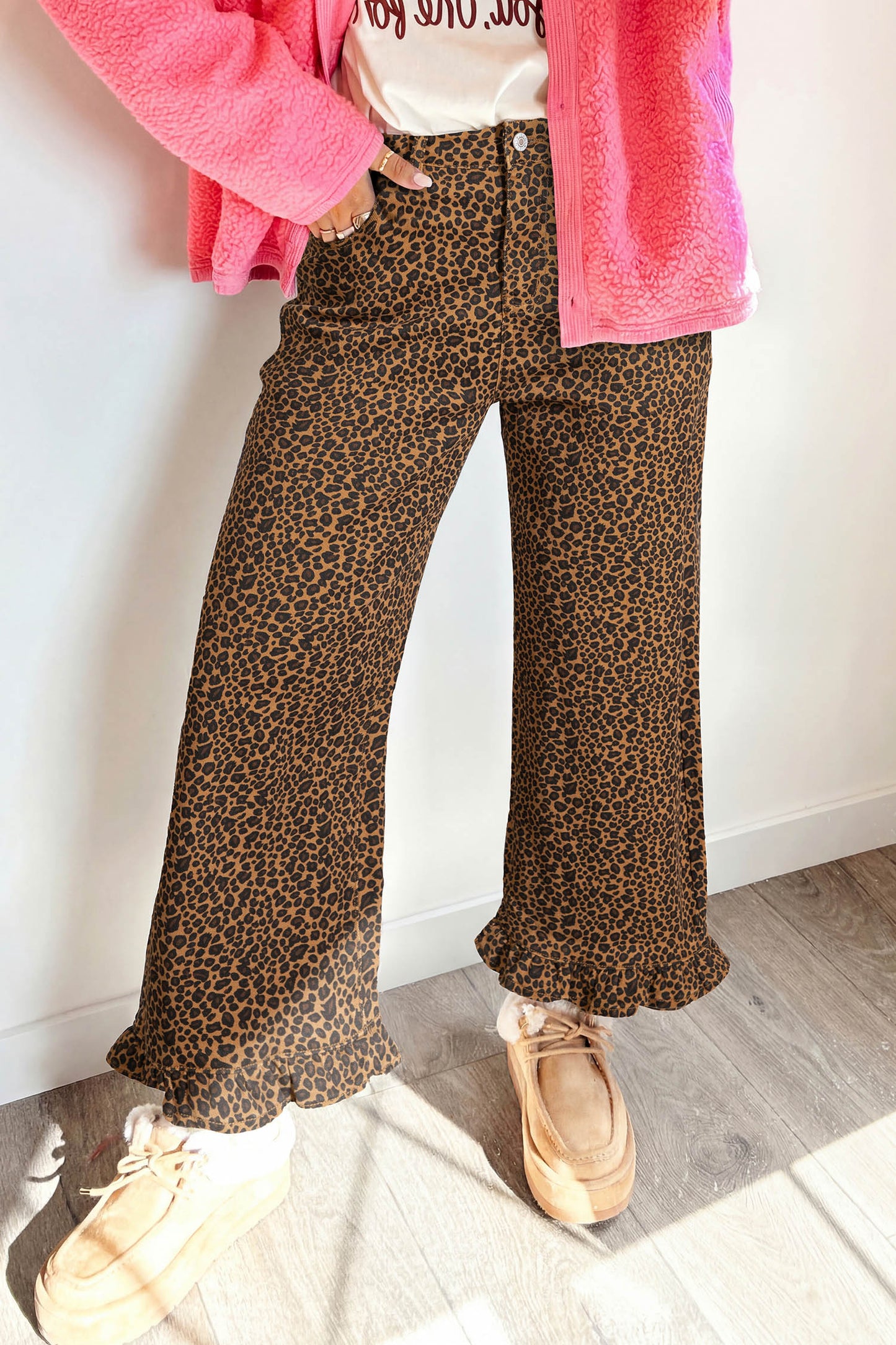 Leopard Print Ruffled Hem Shift Jeans