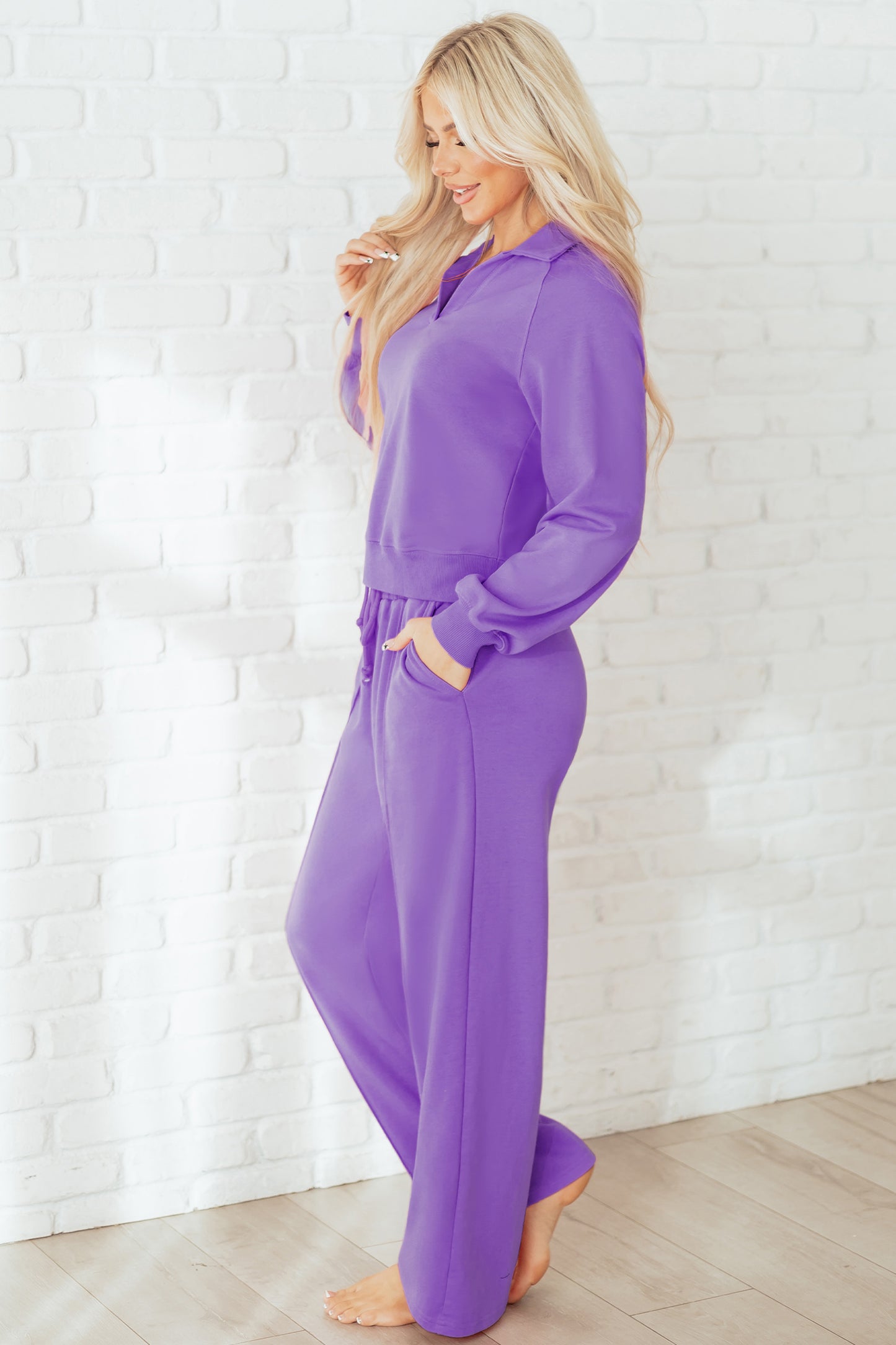 Sachet Pink Solid Color Collared Pullover and Central Seam Pants Set