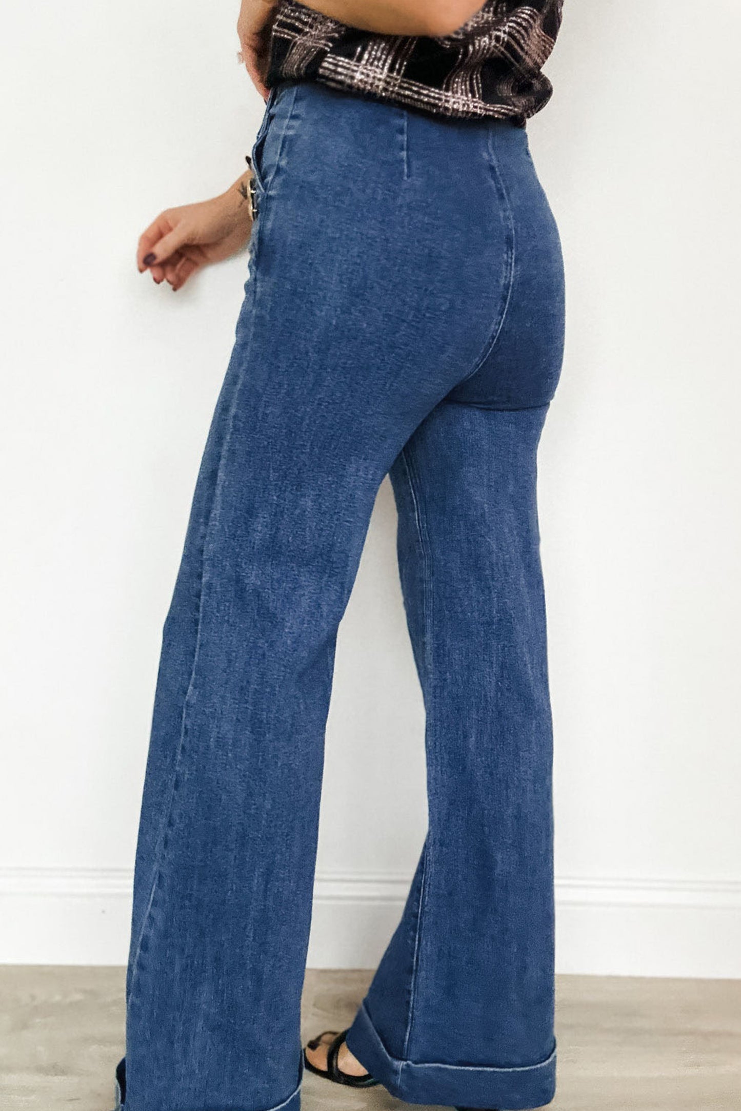 Ashleigh Button Detail Rolled Hem Flare Leg Jeans