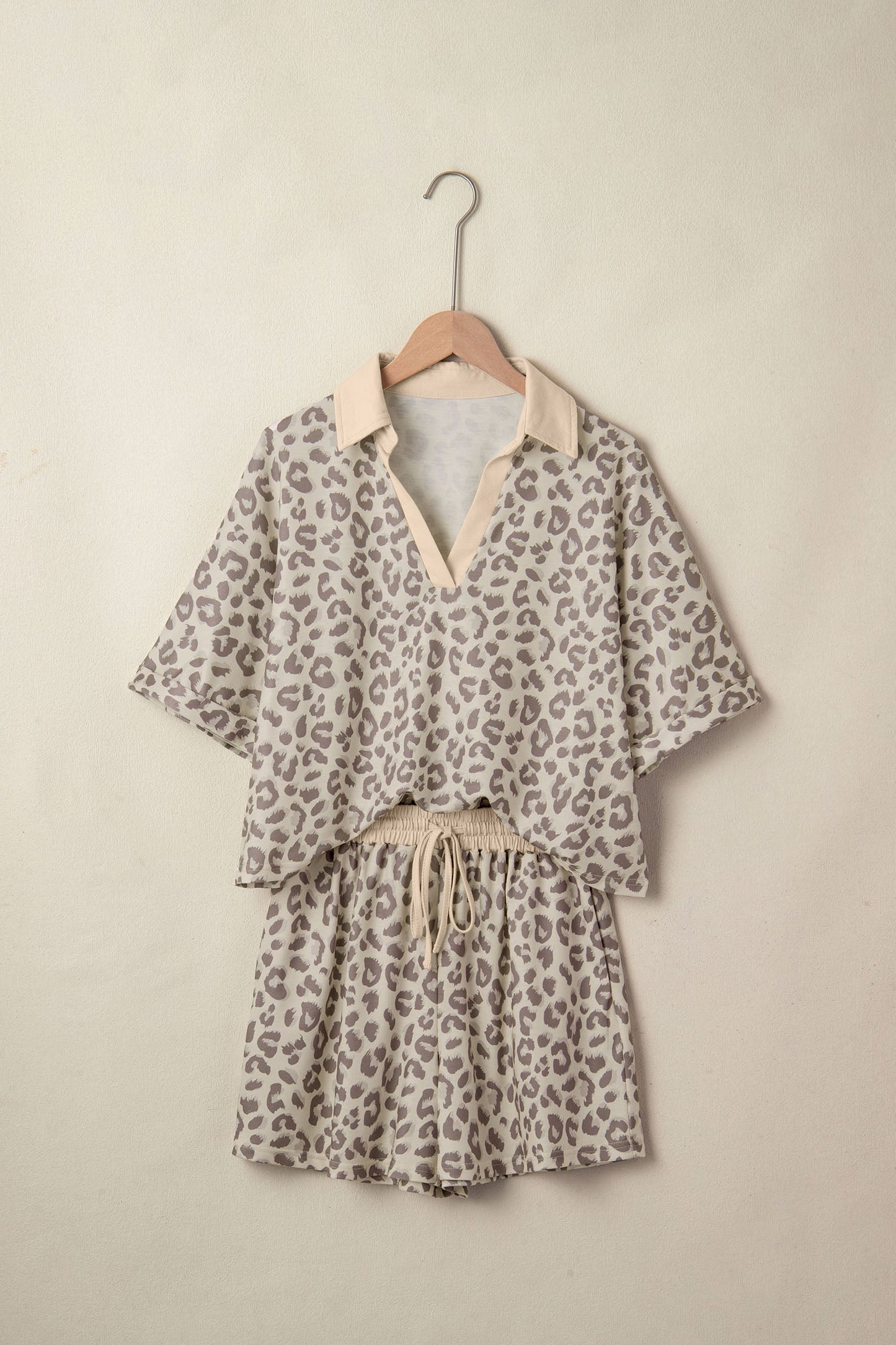 Khaki V Neck Collar Leopard Printed 2pcs Short Set