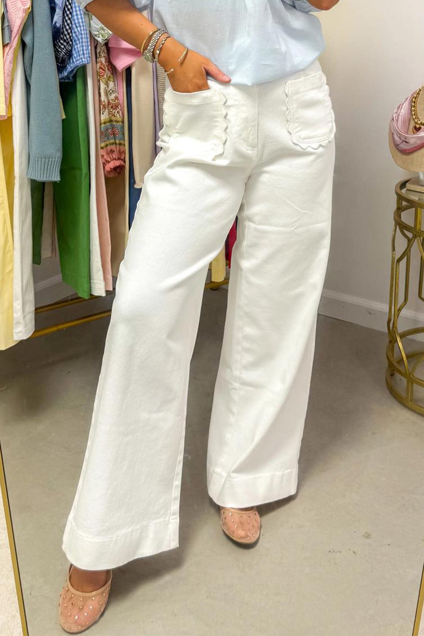 Scalloped Patch Pocket Shift Jeans