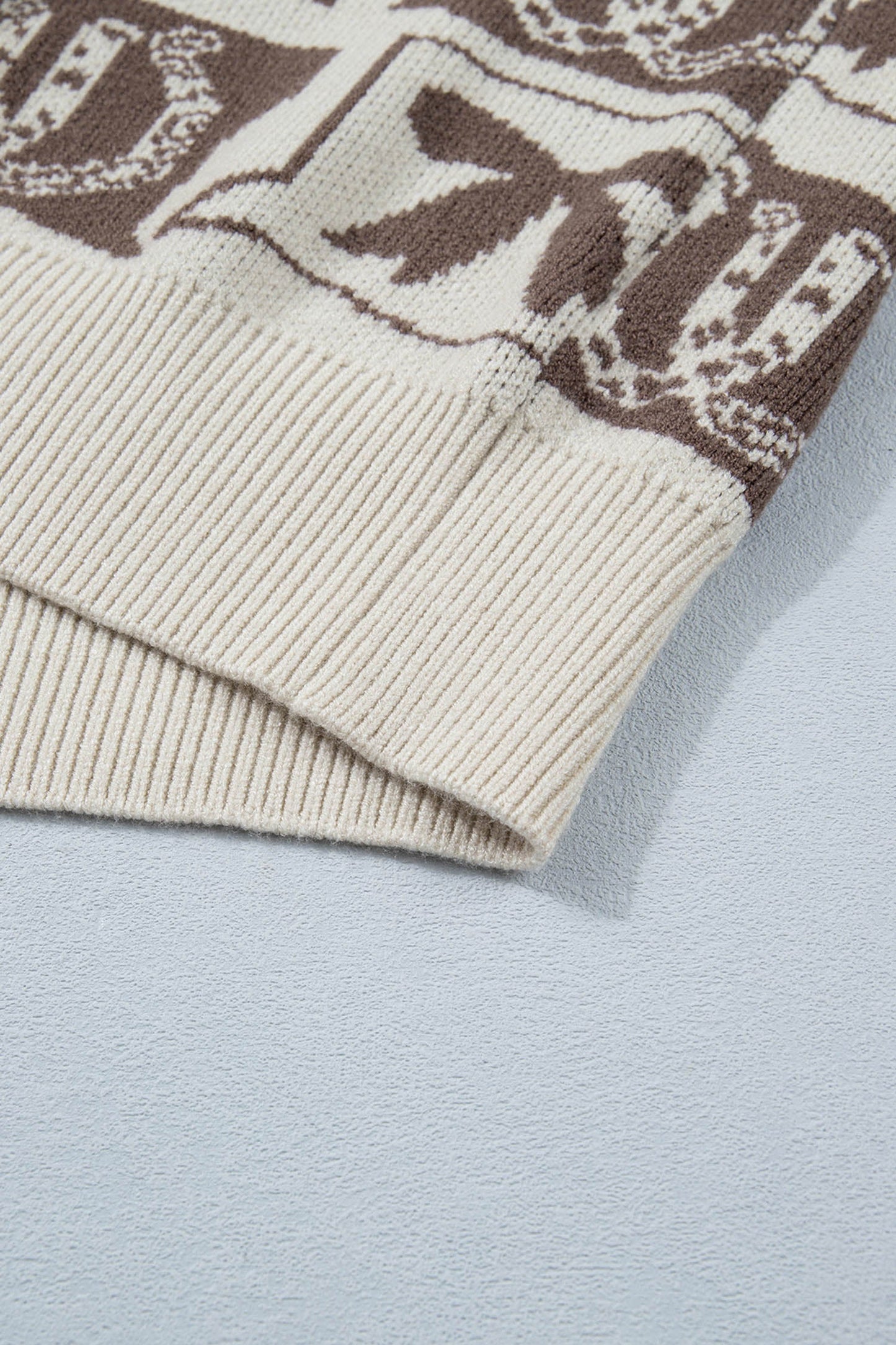 Horseshoe Bow Printed Sweater Vest