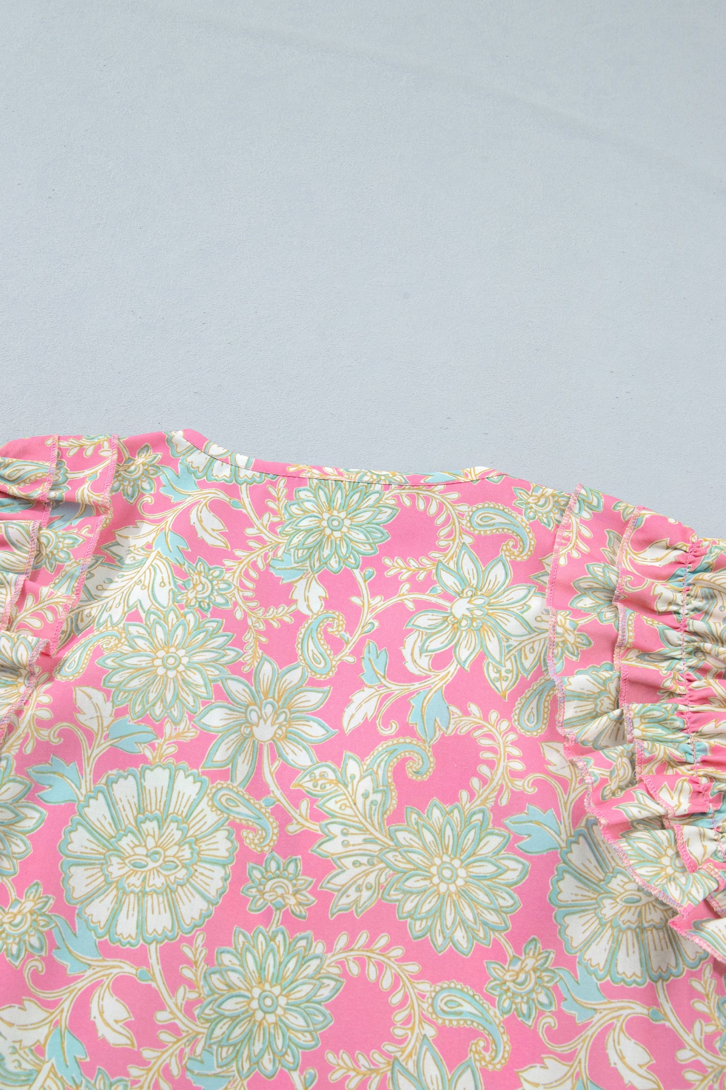 Tie V Neck Floral Short Puff Sleeve Blouse