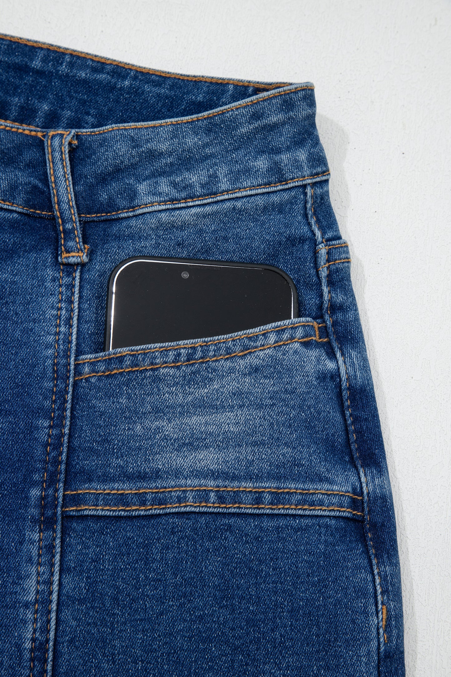 Tailored Seam Shift Jeans