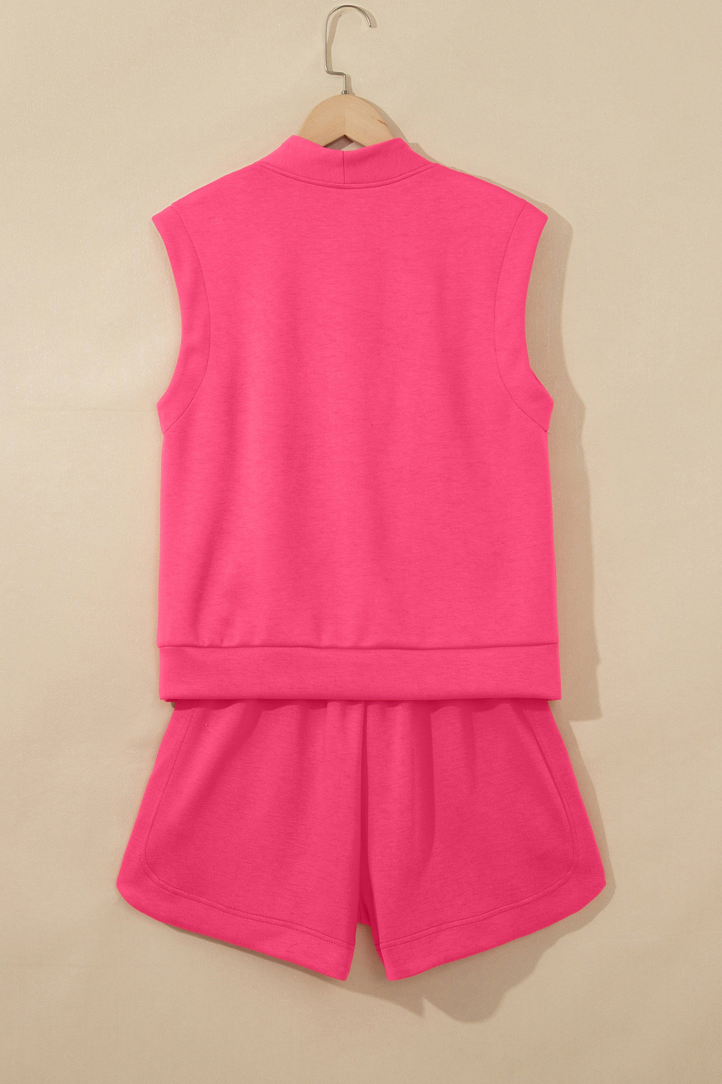 Quarter Zip Sleeveless Casual Outfit