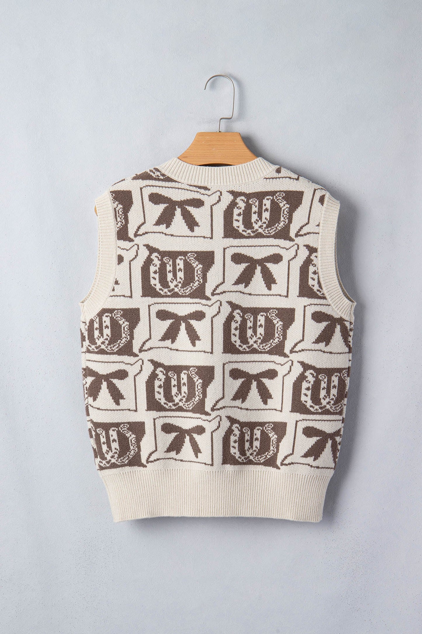 Horseshoe Bow Printed Sweater Vest
