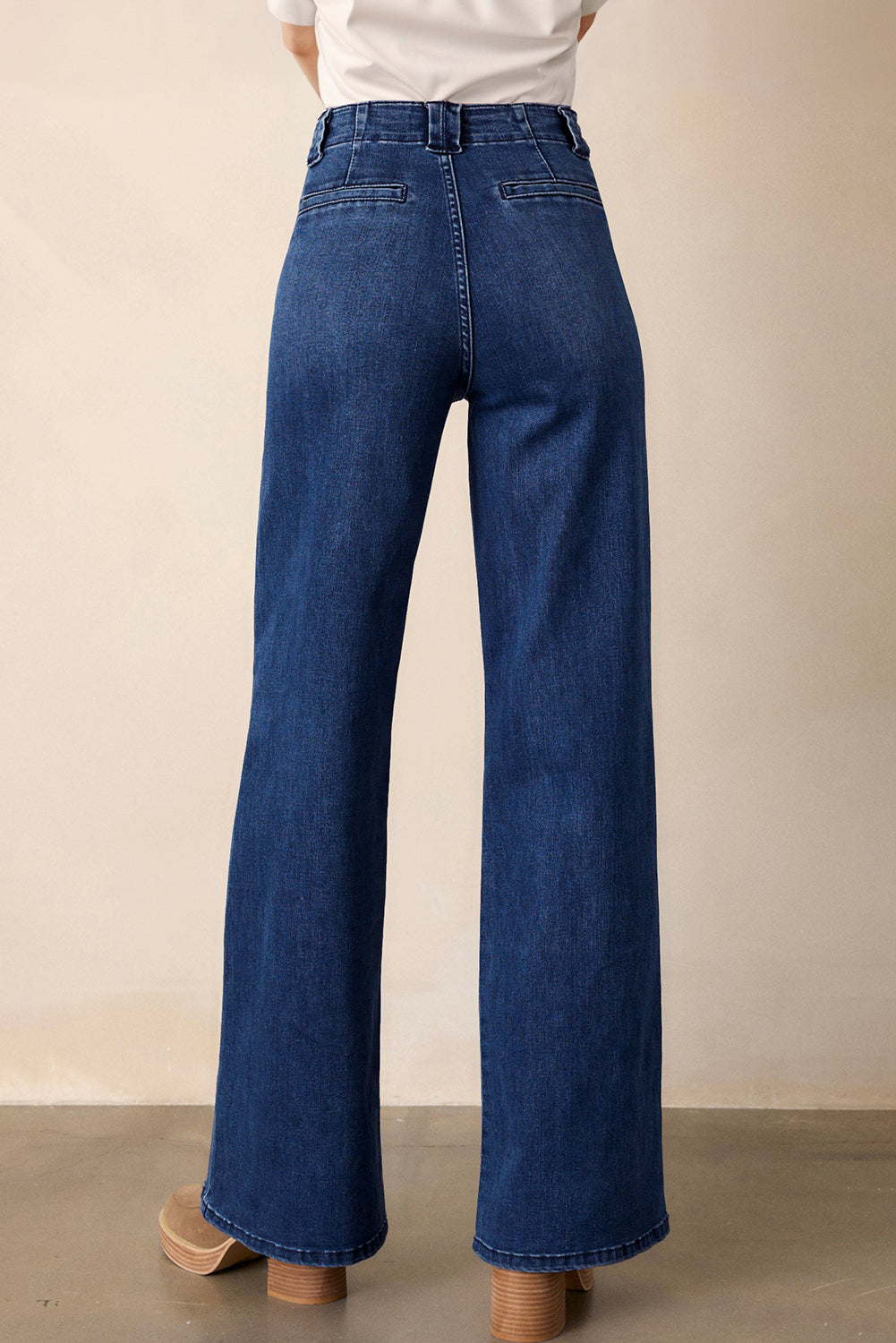 Straight Leg Mid-rise Shift Jeans